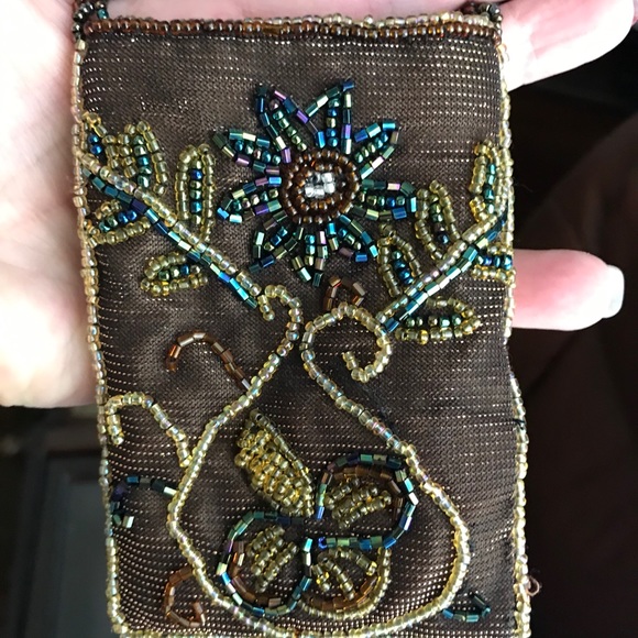Beaded Crossbody Bag - Picture 2 of 6